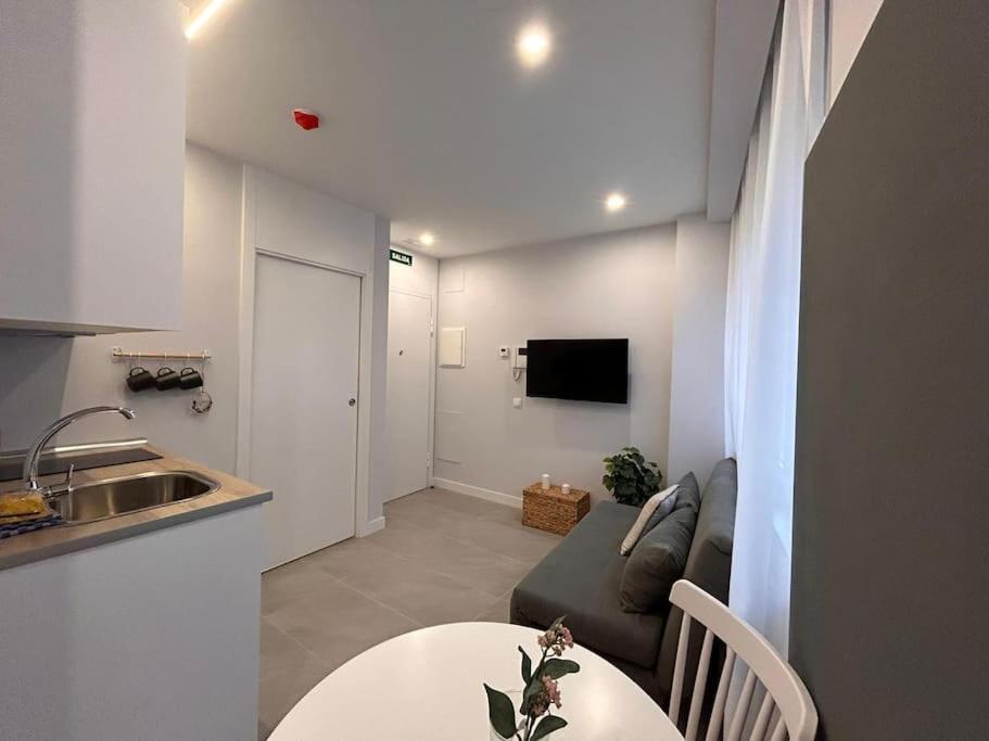 Cozy Studio In Tetuan - En 1/9 Madrid Exteriör bild